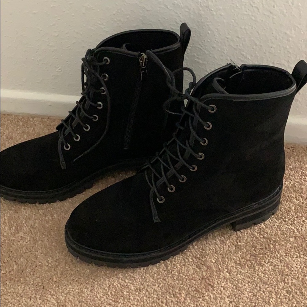 combat boots